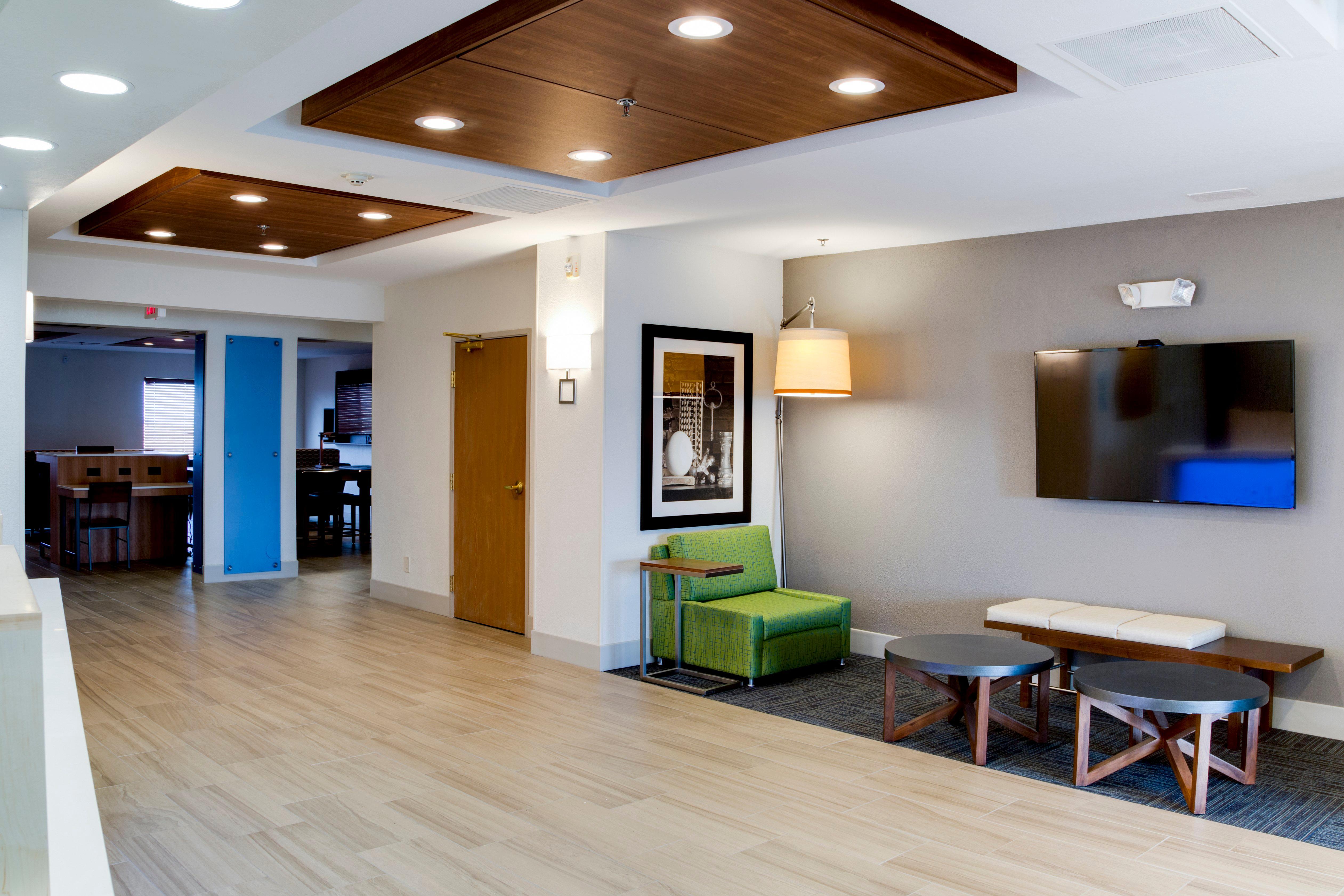 Holiday Inn Express & Suites Jacksonville By Ihg South Jacksonville Exteriör bild